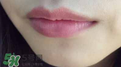 芭比波朗至盈呵護(hù)潤(rùn)唇膏能當(dāng)口紅用嗎