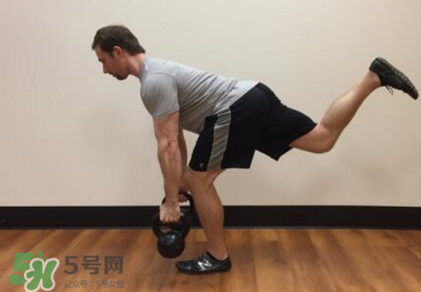 單腳硬拉是練哪里的？單腳硬拉的好處