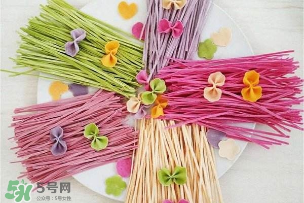 寶寶多大能吃調料？給寶寶輔食加調料的原則