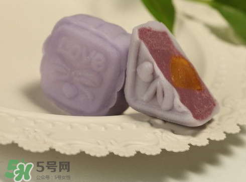 冰皮月餅為什么要冷藏？冰皮月餅為什么要放冰箱？