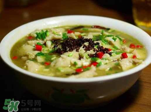 鰱魚可以做酸菜魚嗎？鰱魚怎么做酸菜魚？