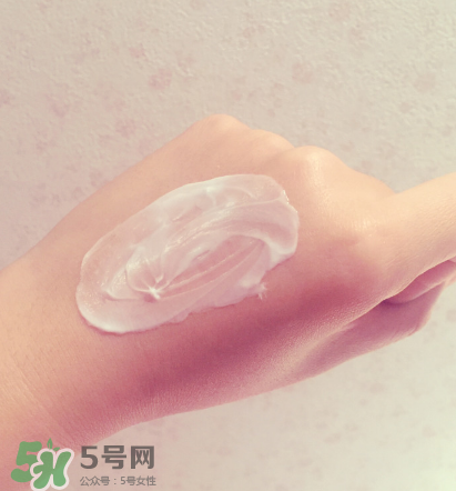 花王護(hù)手霜好用嗎？花王護(hù)手霜功效測(cè)評(píng)