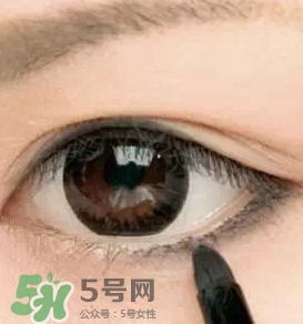 眼線膏和眼線液筆哪個(gè)好用？眼線膏和眼線液新人這樣選擇