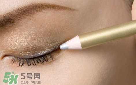 眼線膏和眼線液筆哪個(gè)好用？眼線膏和眼線液新人這樣選擇
