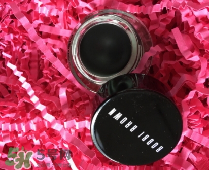 眼線膏過期了可以用嗎？眼線膏的保質(zhì)期