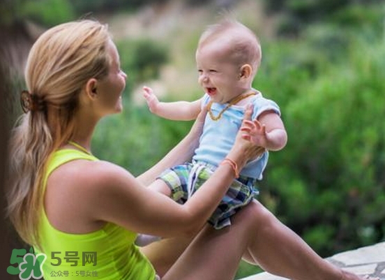 寶寶說話晚的原因 寶寶說話晚是不是不聰明？