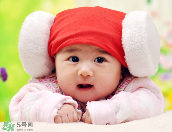 寶寶發(fā)燒抽搐正常嗎？寶寶發(fā)燒抽搐怎么辦？