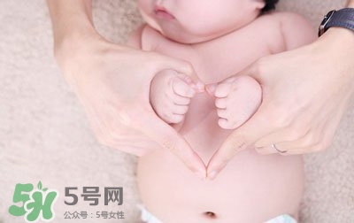 生孩子臍帶怎么剪？臍帶晚剪有什么影響？