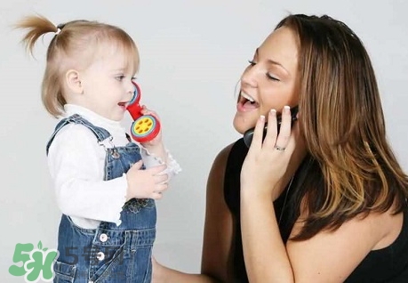 寶寶什么時候?qū)W會說話？怎么教寶寶說話？