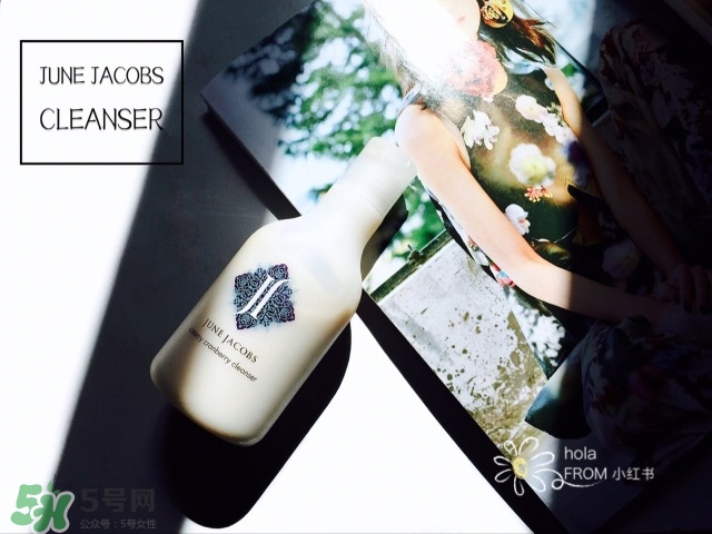 溫水毛巾卸妝法 修復(fù)期精準(zhǔn)卸妝方法 溫水毛巾卸妝法 修復(fù)期精準(zhǔn)卸妝方法