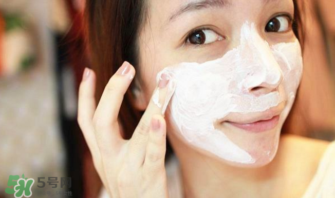 面膜會不會是細(xì)菌培養(yǎng)基地？不同質(zhì)地的面膜有什么區(qū)別