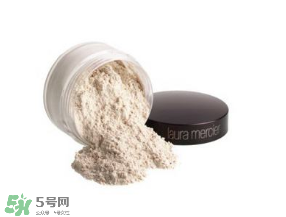 散粉粉餅定妝噴霧有什么區(qū)別？定妝產(chǎn)品推薦