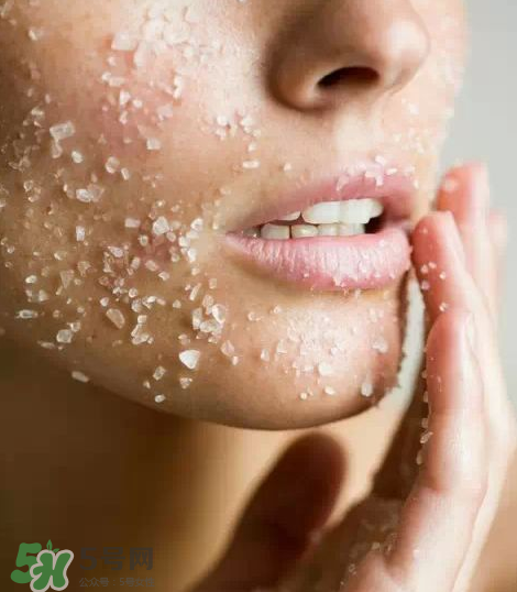 角質(zhì)是什么？怎樣判斷自己是不是要去角質(zhì)了？