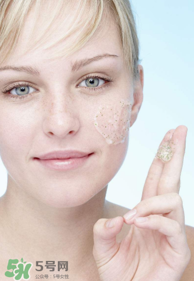 角質(zhì)是什么？怎樣判斷自己是不是要去角質(zhì)了？