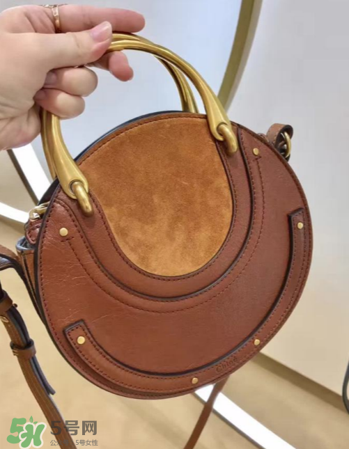 chloe pixie多少錢？蔻依17秋冬新款圓形包包專柜價格