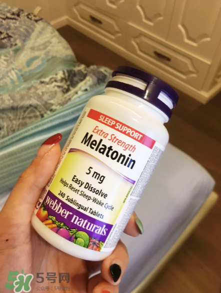 褪黑素可以和鈣片一起吃嗎？