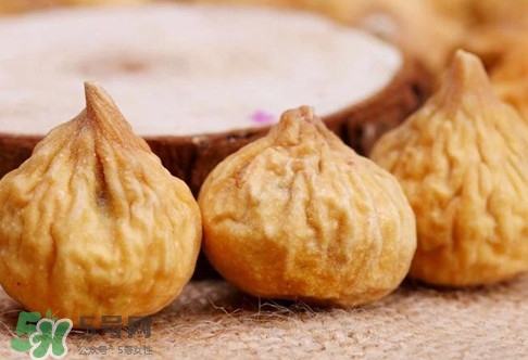 無花果干一天能吃多少？無花果干吃多了會怎樣