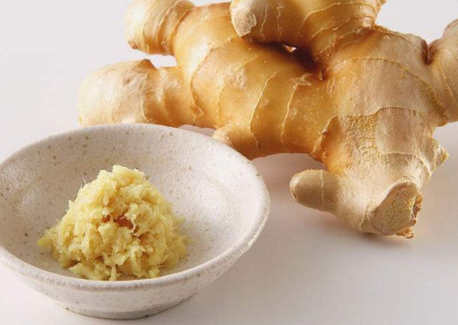 生姜貼肚臍可減肥嗎？生姜擦頭皮能生發(fā)？