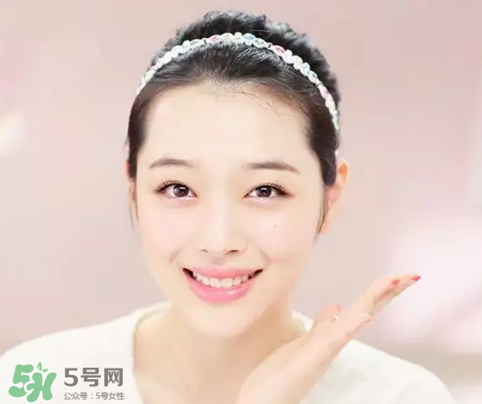 噴霧可以代替化妝水嗎？噴霧可以經(jīng)常使用嗎？