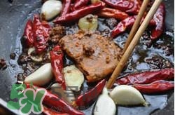 香辣蟹怎么做最好吃？香辣蟹怎么處理螃蟹？