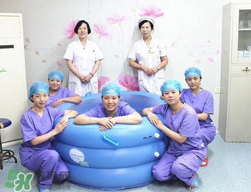 水中分娩時(shí)難產(chǎn)怎么辦？水中分娩和無(wú)痛分娩哪個(gè)好？