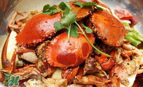 香辣蟹怎么做最好吃？香辣蟹怎么處理螃蟹？