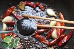 香辣蟹怎么做最好吃？香辣蟹怎么處理螃蟹？