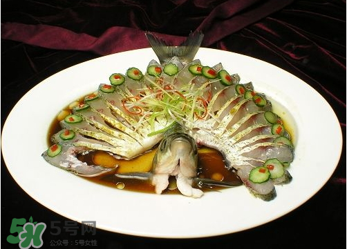 武昌魚可清蒸嗎？武昌魚蒸多久？