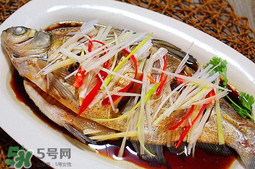 武昌魚可清蒸嗎？武昌魚蒸多久？