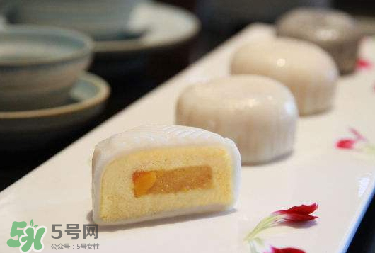 月餅皮為什么硬？月餅皮硬是什么原因？