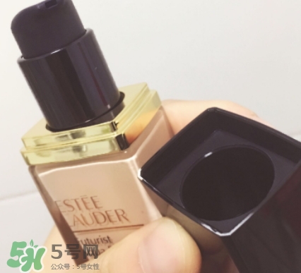 雅詩(shī)蘭黛水粉底多少錢_專柜價(jià)格