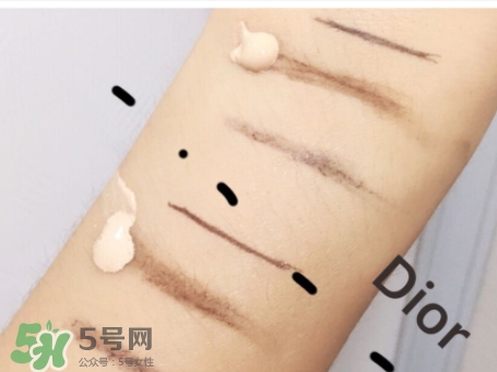 雅詩(shī)蘭黛水粉底多少錢_專柜價(jià)格