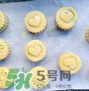 抹茶紅豆月餅好吃嗎？低熱量抹茶紅豆月餅做法