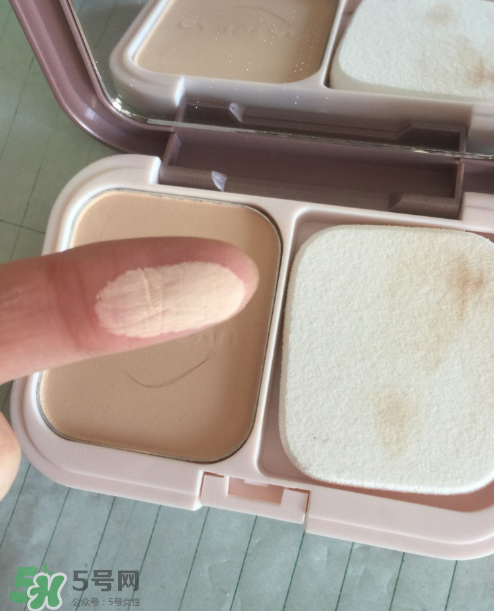 卡姿蘭粉餅好用嗎？卡姿蘭粉餅怎么樣？