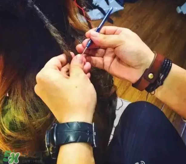 臟辮是什么意思？臟辮是怎么弄的