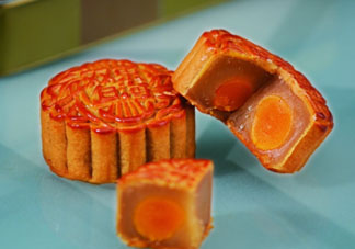 月餅皮可以用低筋面粉嗎？月餅皮用什么面粉？