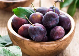 新鮮西梅皮可以吃嗎？西梅皮的功效與作用