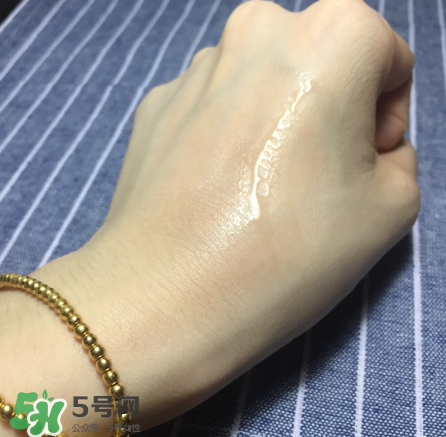 雪花秀潤燥精華適合什么膚質(zhì)？