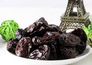 西梅干真的能解決便秘嗎？西梅干怎么吃治便秘？