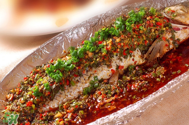 釣鯇魚用什么魚餌？鯇魚怎么做好吃