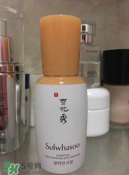 雪花秀眼霜和雅詩蘭黛眼霜哪個好？