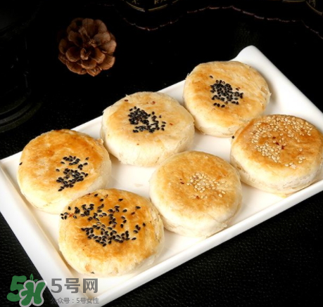 板栗餅吃了會(huì)胖嗎？吃板栗餅會(huì)上火嗎？