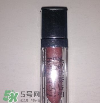 美寶蓮唇釉m500豆沙色適合黃皮嗎？