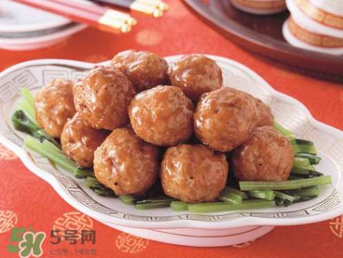 撒尿牛丸熱量高嗎？一個(gè)撒尿牛丸熱量