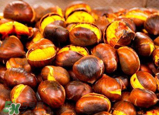 烤板栗用烤箱烤多久？生板栗放烤箱要烤多久？