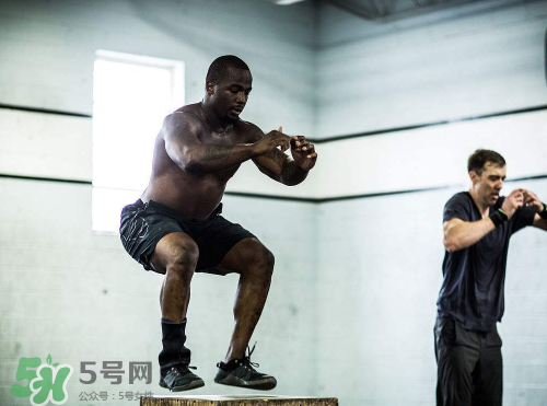 crossfit適合所有人嗎？crossfit適合女生練嗎？