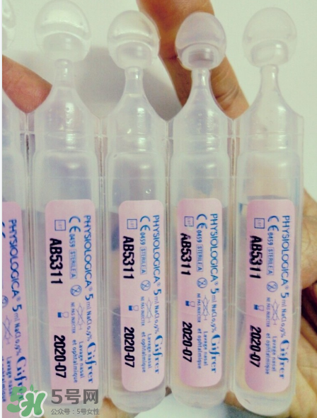 生理鹽水能泡隱形眼鏡嗎？生理鹽水能泡美瞳嗎？