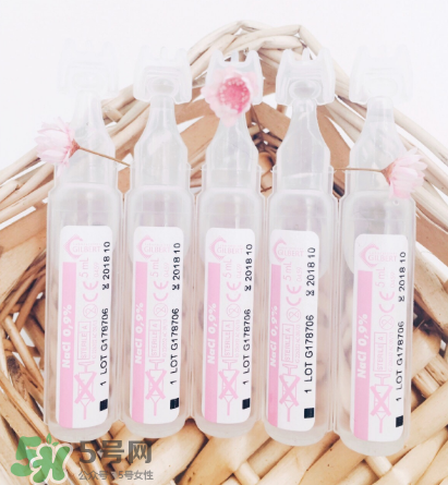 生理鹽水能泡隱形眼鏡嗎？生理鹽水能泡美瞳嗎？