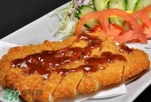 炸雞排熱量高嗎？一份炸雞排的熱量是多少？