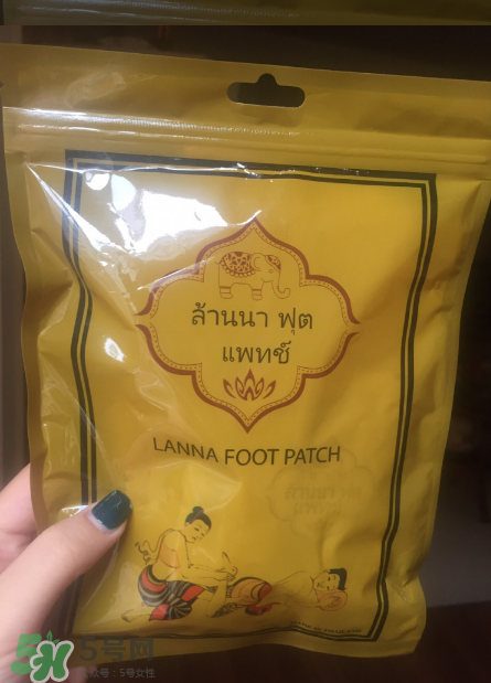 蘭納足貼真假怎么鑒別？蘭納足貼真假對(duì)比